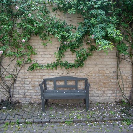 Loftapartment Im Historischen Fabrikambiente ไกเซนไฮม์ ภายนอก รูปภาพ
